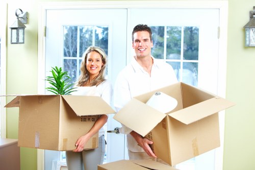 Secure storage space for furniture and boxed belongings in Ilford